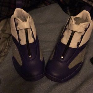 Never worn Iverson IV’s